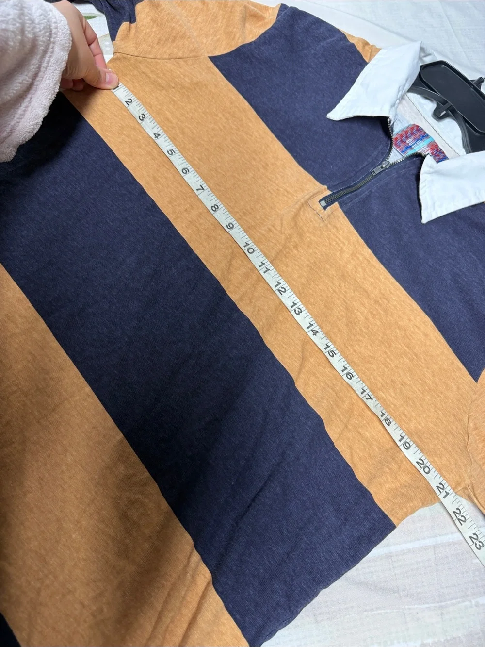 Urban Outfitters Striped Half-Zip Rugby shirt Navy & Tan small